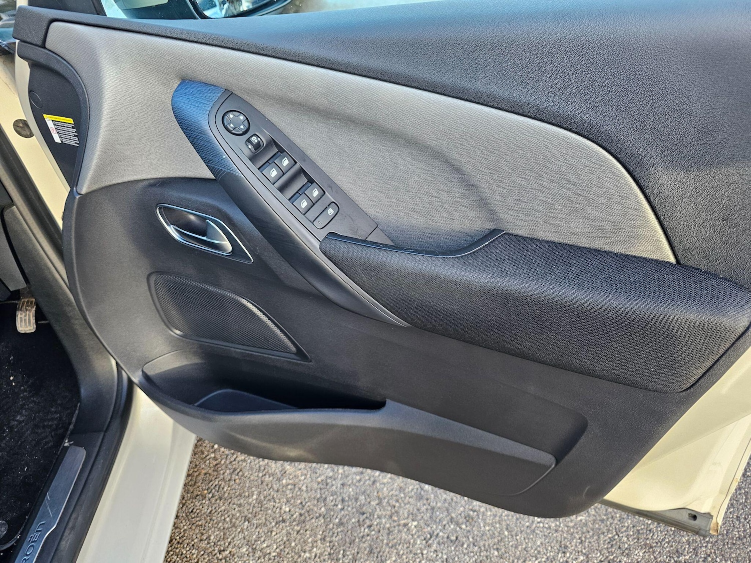 Used Citroen C4 Grand Picasso 2016 for sale - 77166828: Photo 24