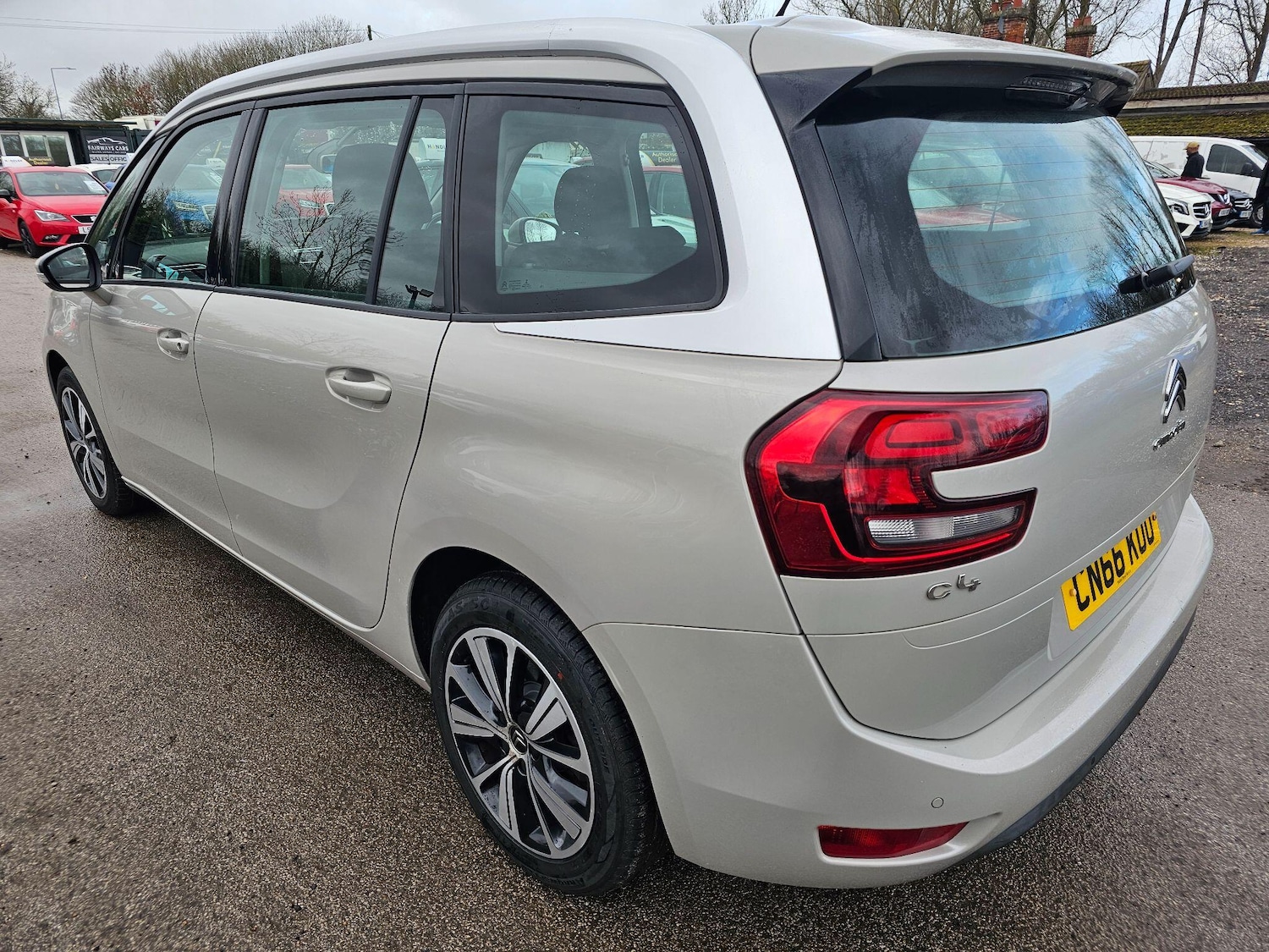 Used Citroen C4 Grand Picasso 2016 for sale - 77166828: Photo 8