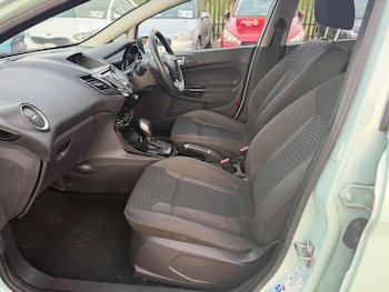 Used Ford Fiesta 2016 for sale - 79168738: Photo