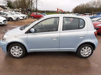Used Toyota Yaris 2005 for sale - 78833861: Photo