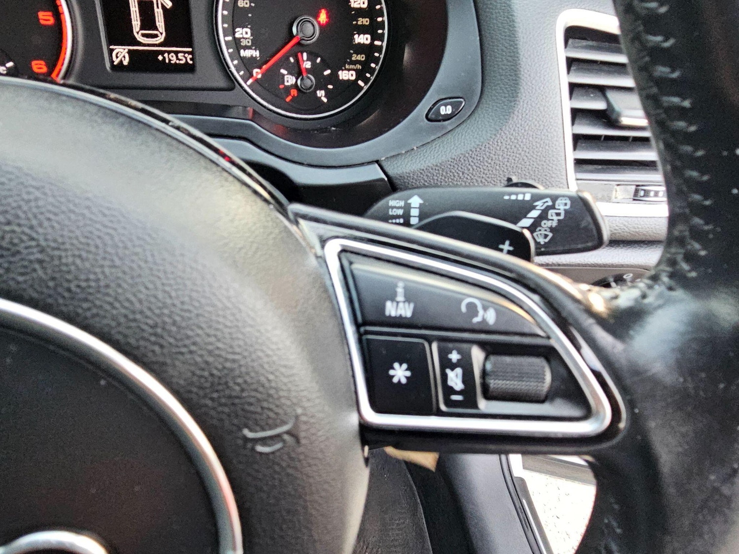 Used Audi Q3 2016 for sale - 77343783: Photo 29