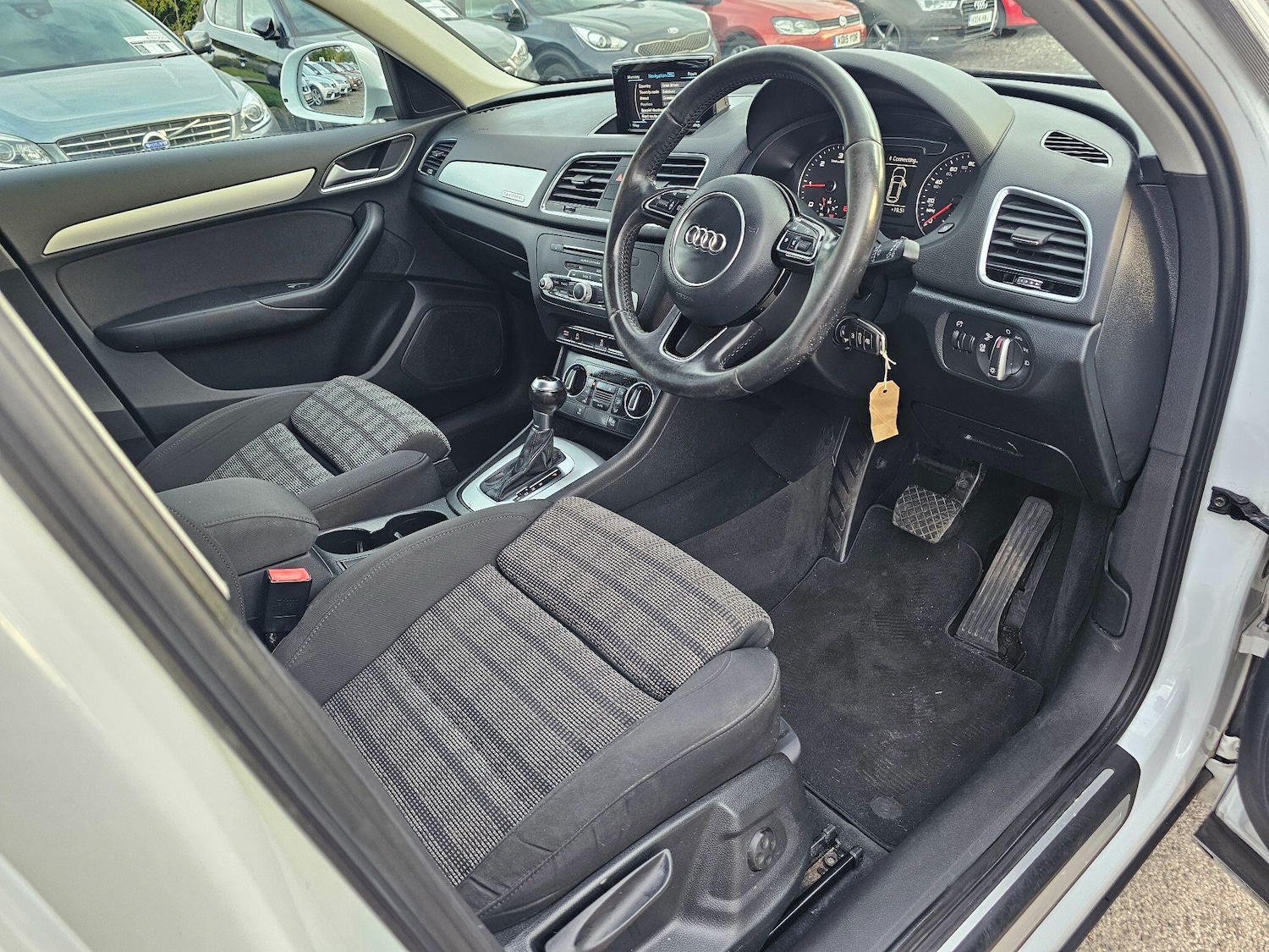 Used Audi Q3 2016 for sale - 77343783: Photo 6