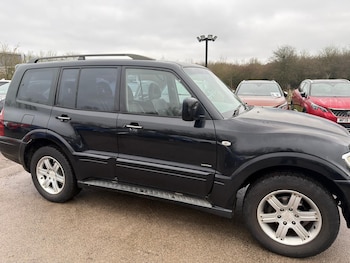Used Mitsubishi Shogun 2005 for sale - 77029601: Photo