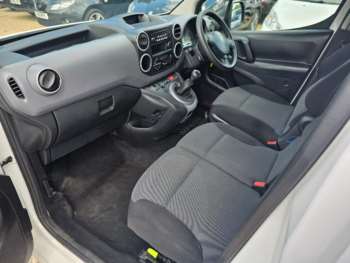Used Peugeot Partner 2018 for sale - 74957772: Photo