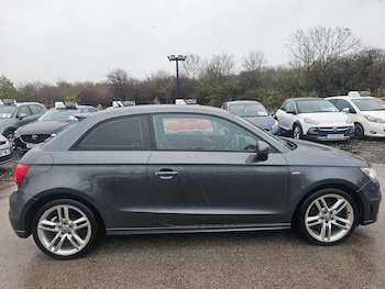 Used Audi A1 2011 for sale - 76573006: Photo