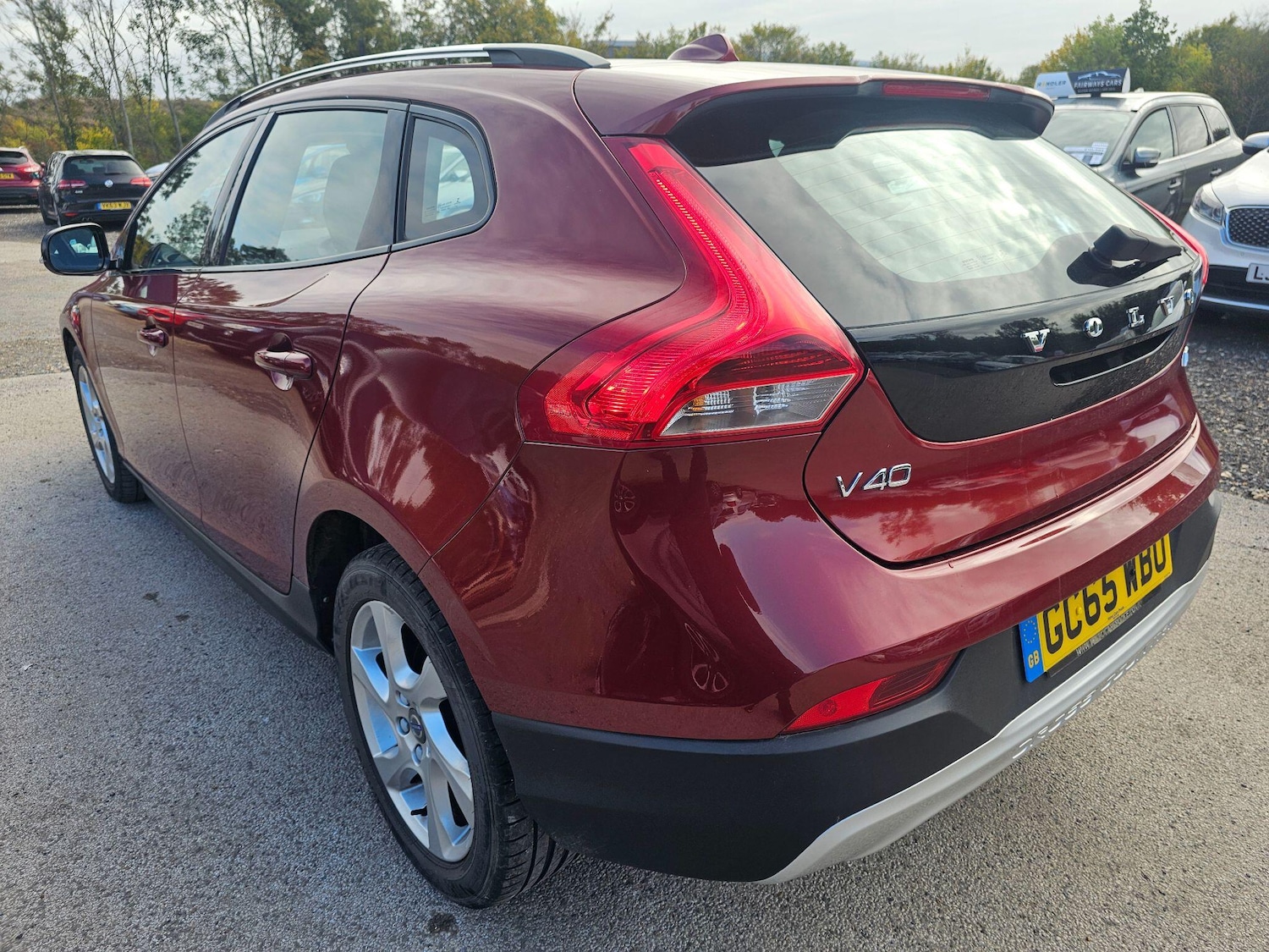 Used Volvo V40 Cross Country 2015 for sale - 76072319: Photo 13