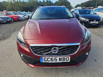 Used Volvo V40 Cross Country 2015 for sale - 76072319: Photo