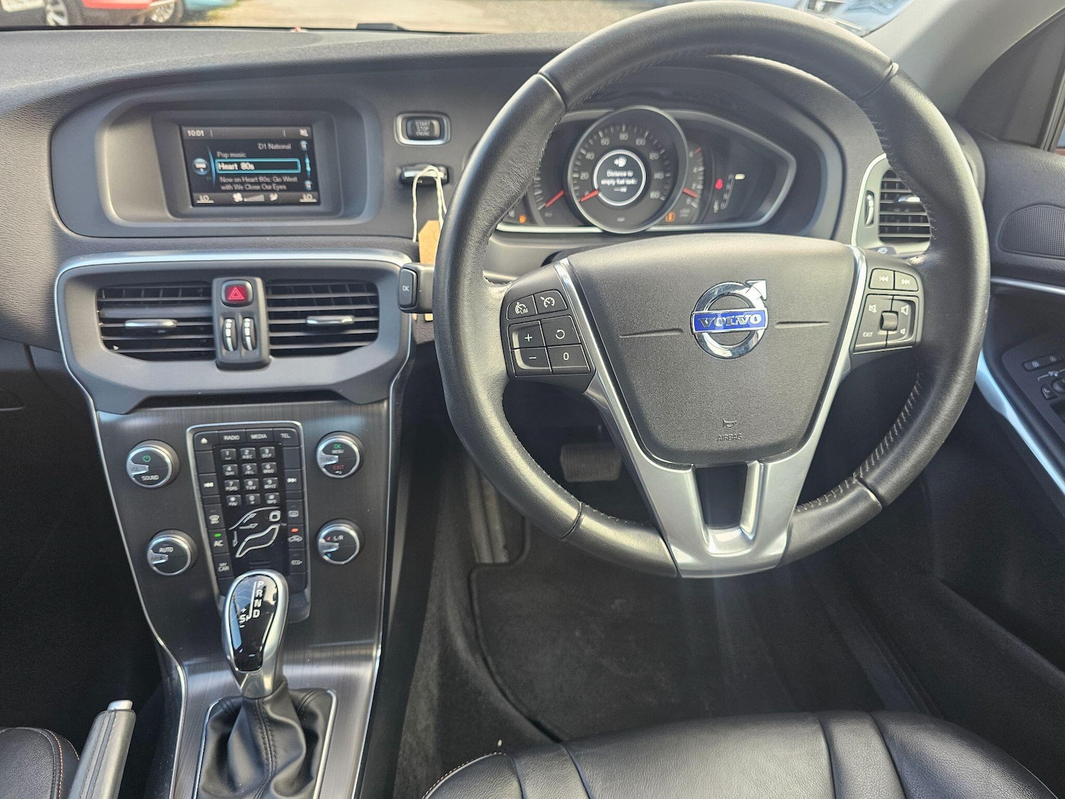 Used Volvo V40 Cross Country 2015 for sale - 76072319: Photo 4