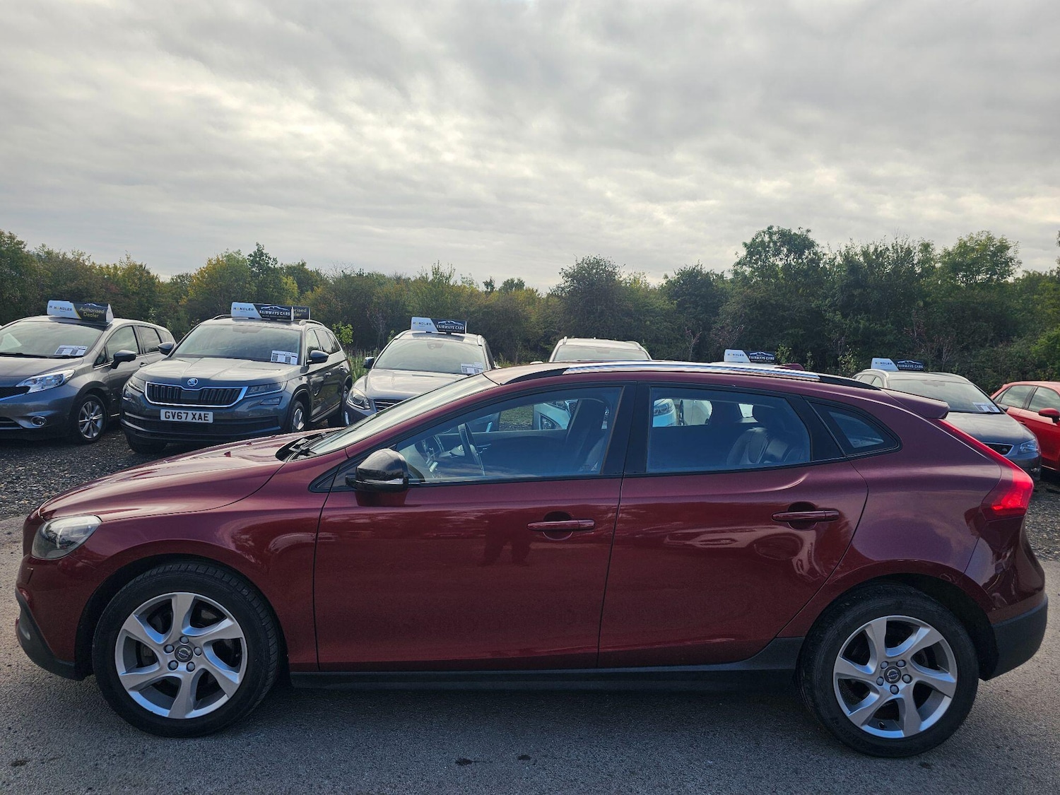 Used Volvo V40 Cross Country 2015 for sale - 76072319: Photo 8