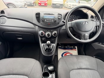 Used Hyundai i10 2013 for sale - 79213074: Photo