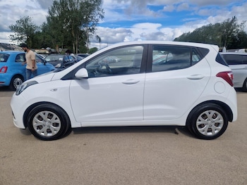 Used Hyundai i10 2017 for sale - 78772378: Photo