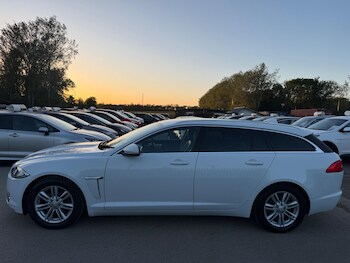 Used Jaguar XF 2015 for sale - 78416591: Photo