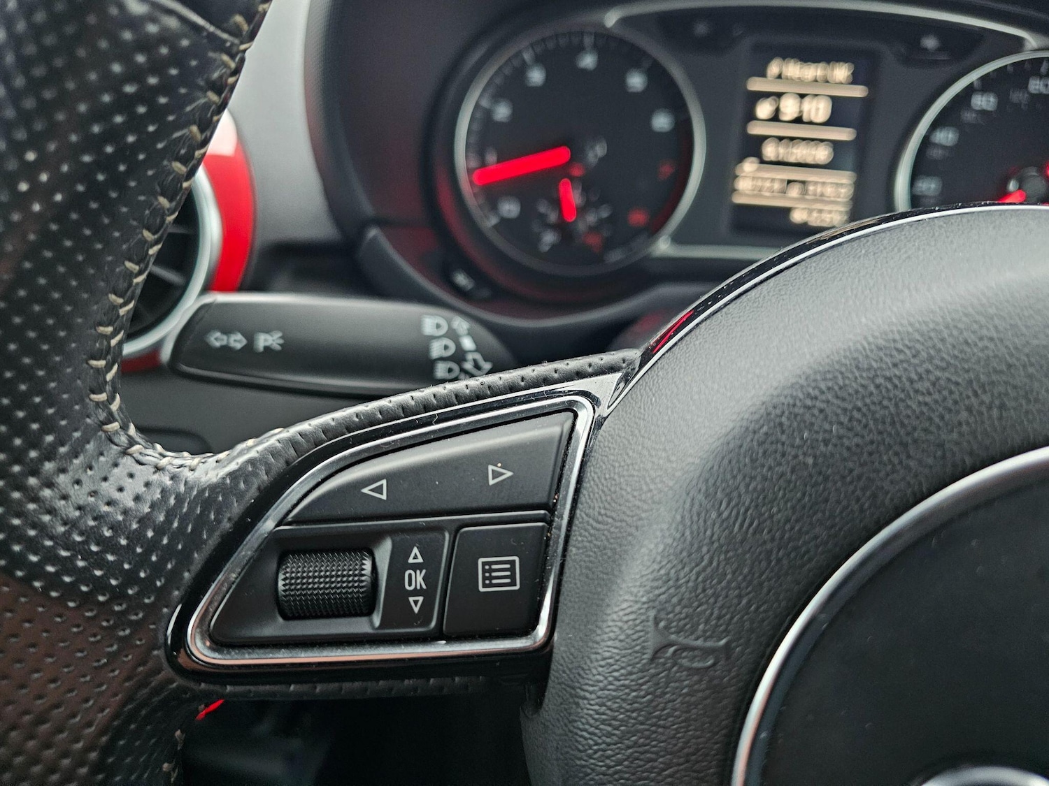 Used Audi A1 2014 for sale - 77290930: Photo 24