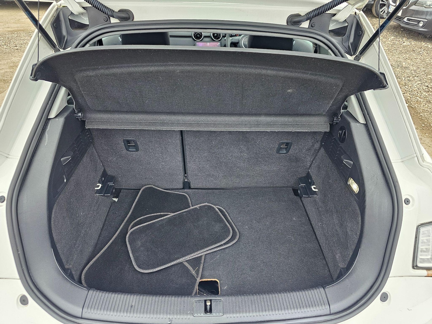 Used Audi A1 2015 for sale - 77783638: Photo 28