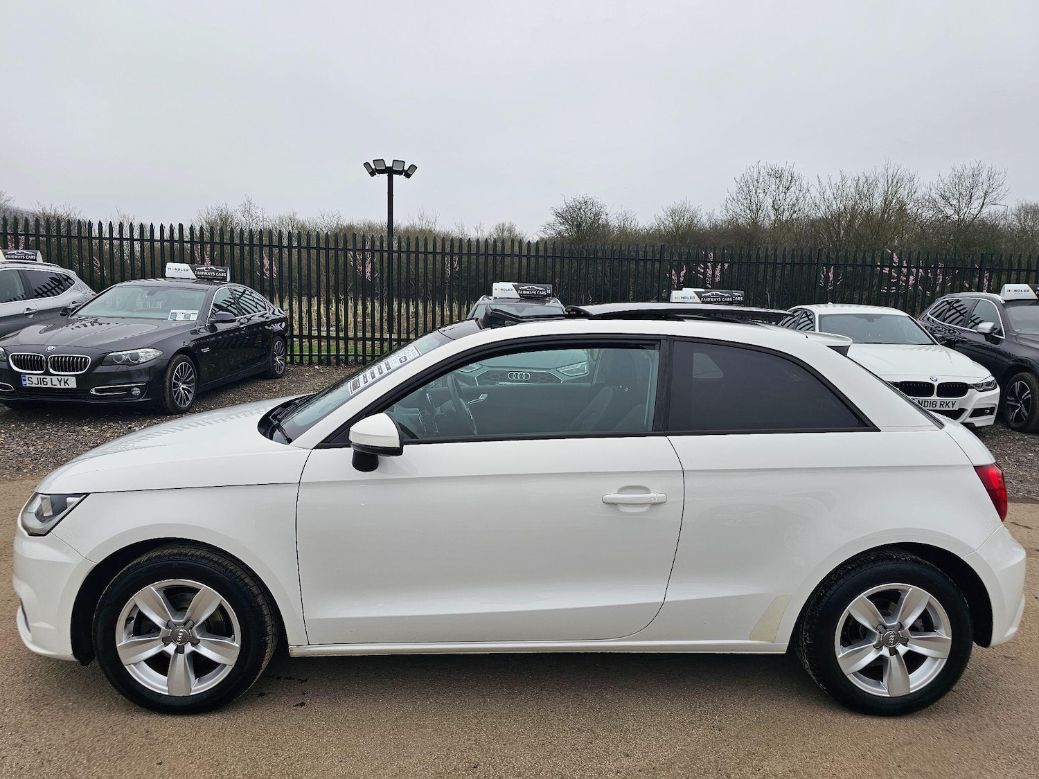 Used Audi A1 2015 for sale - 77783638: Photo 3