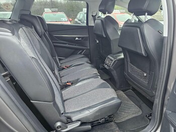 Used Peugeot 5008 2019 for sale - 77344789: Photo