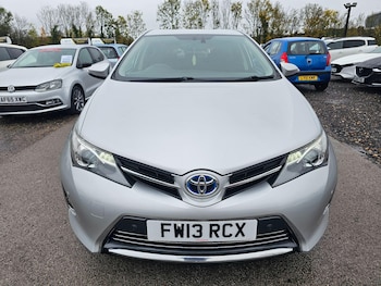 2013 (13) - 1.8 VVT-h Excel CVT Euro 5 (s/s) 5dr