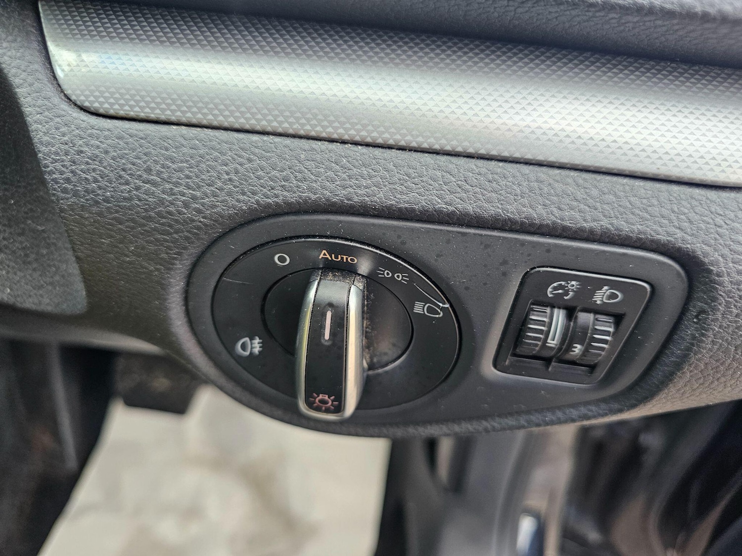 Used Volkswagen Sharan 2013 for sale - 77646617: Photo 13