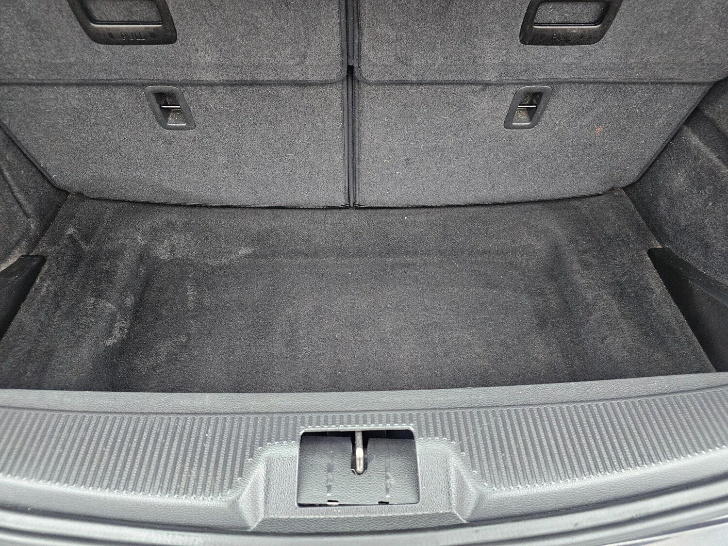 Used Volkswagen Sharan 2013 for sale - 77646617: Photo 32