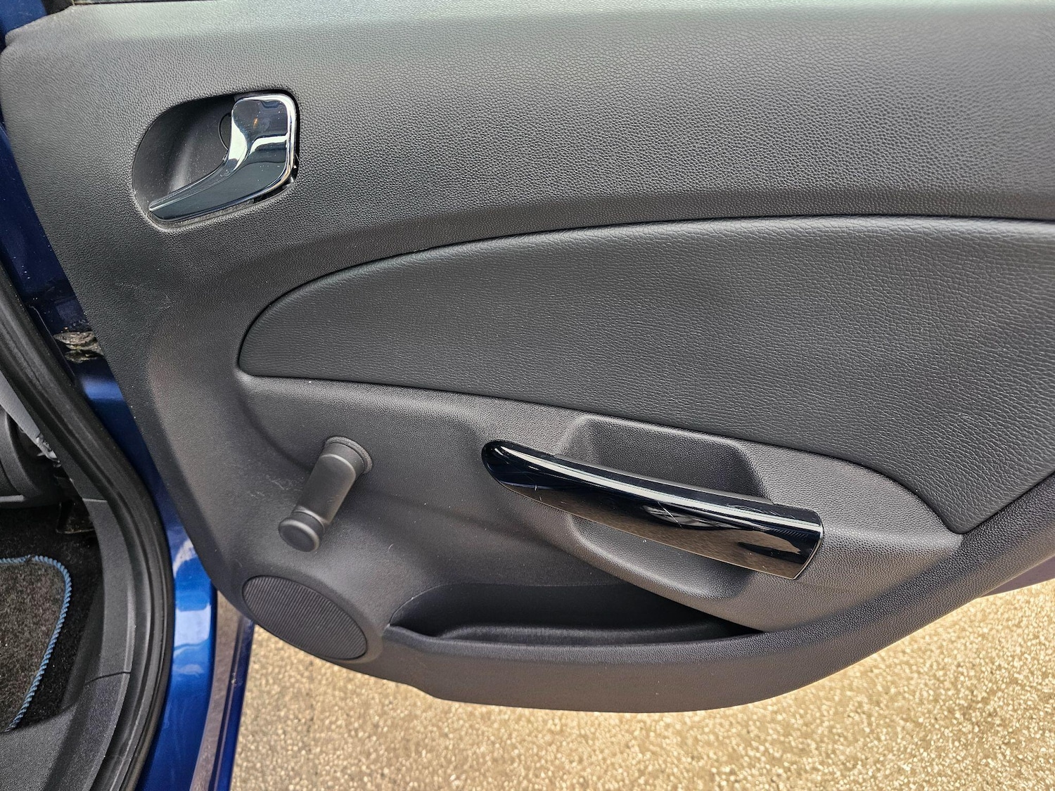 Used Vauxhall Corsa 2009 for sale - 77468650: Photo 19