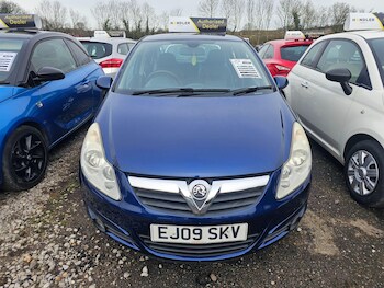 Used Vauxhall Corsa 2009 for sale - 77468650: Photo