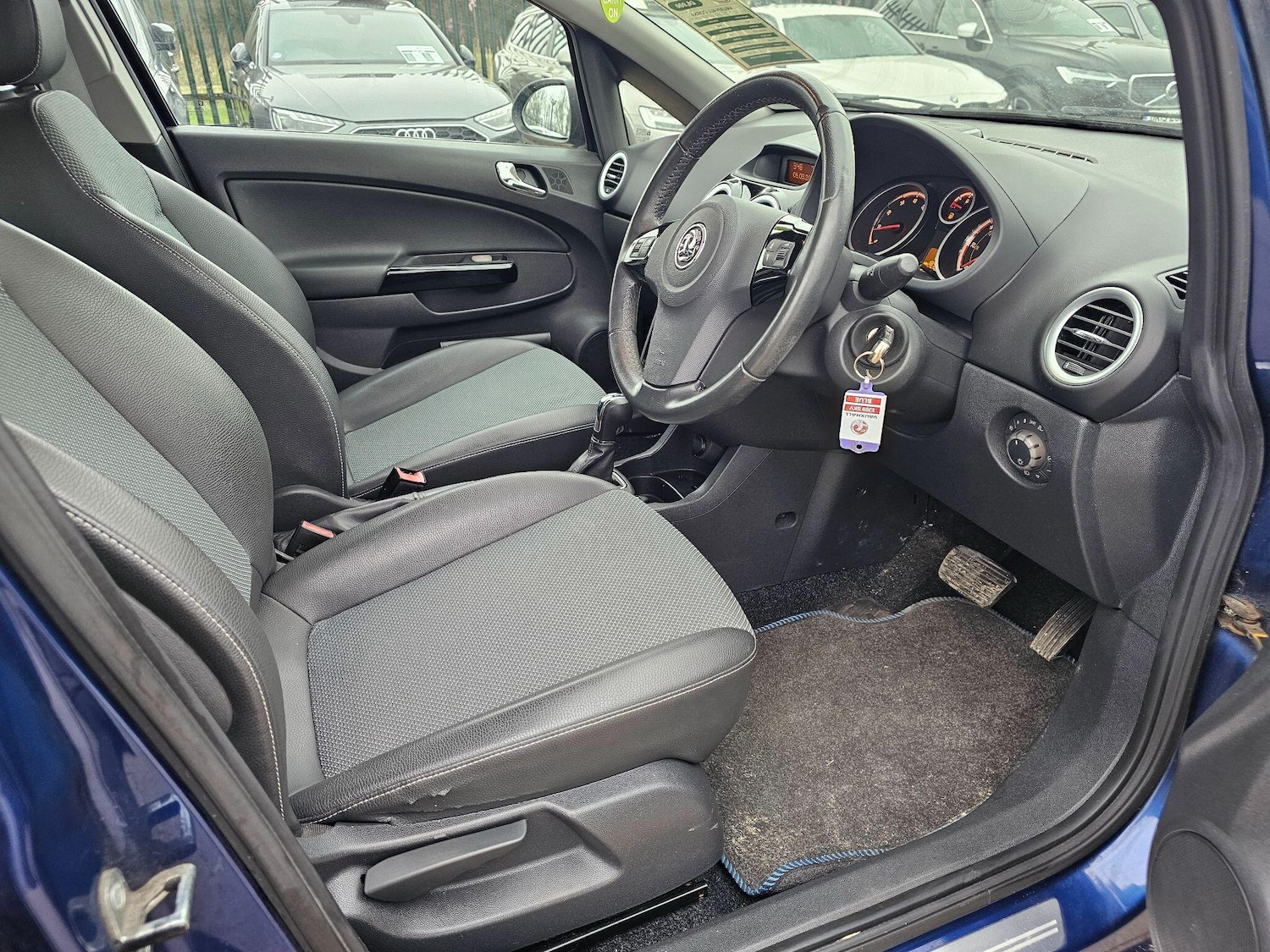 Used Vauxhall Corsa 2009 for sale - 77468650: Photo 21