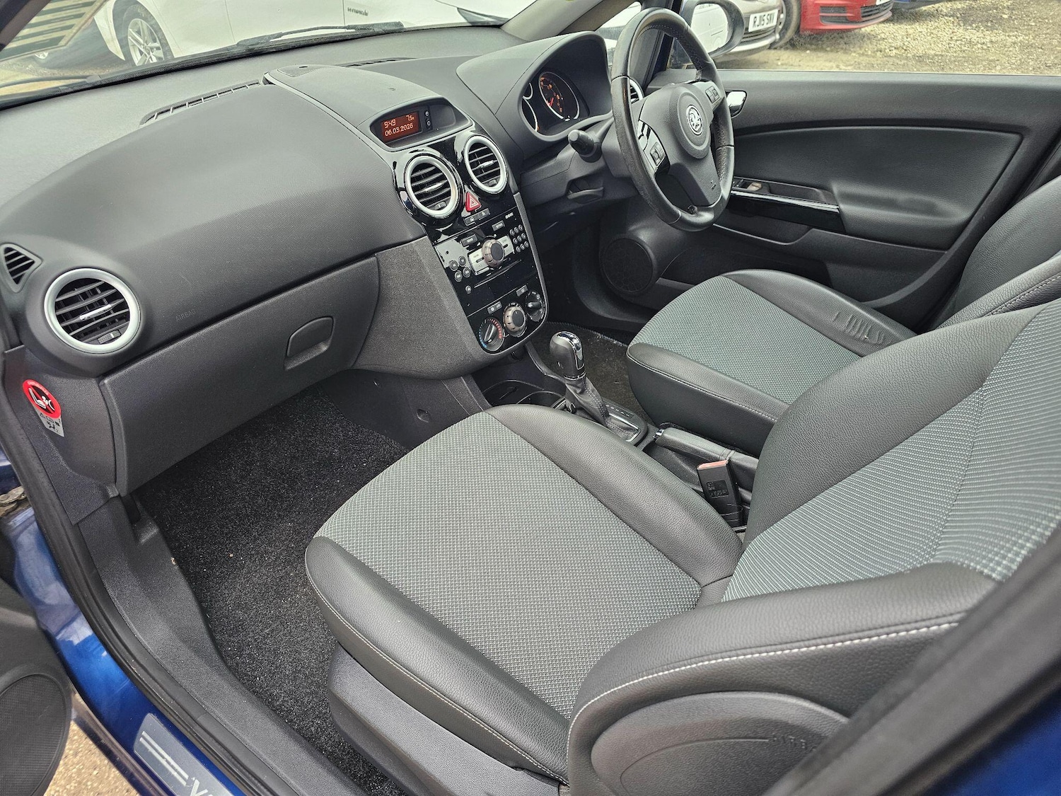 Used Vauxhall Corsa 2009 for sale - 77468650: Photo 26