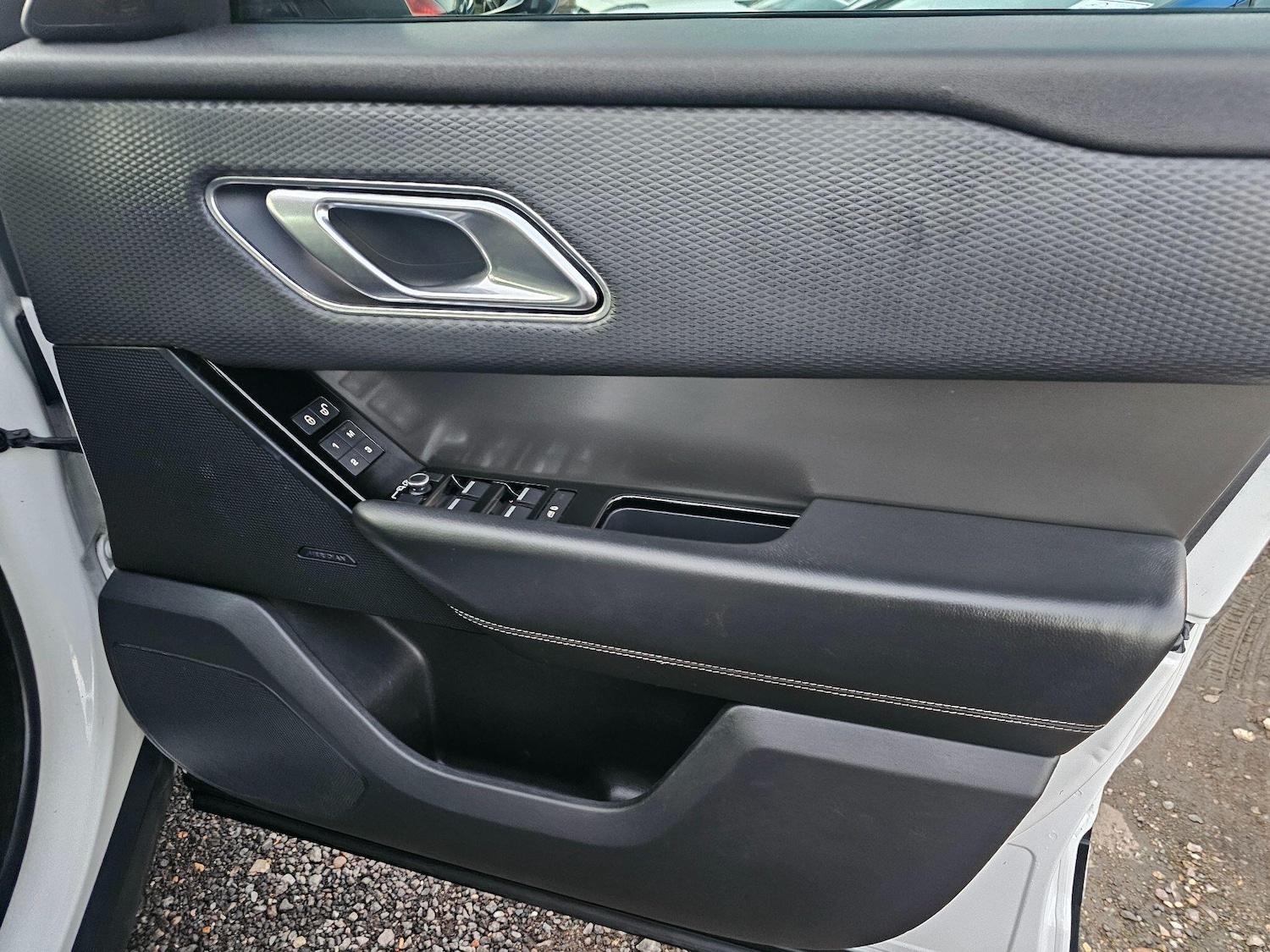 Used Land Rover Range Rover Velar 2018 for sale - 76965067: Photo 22