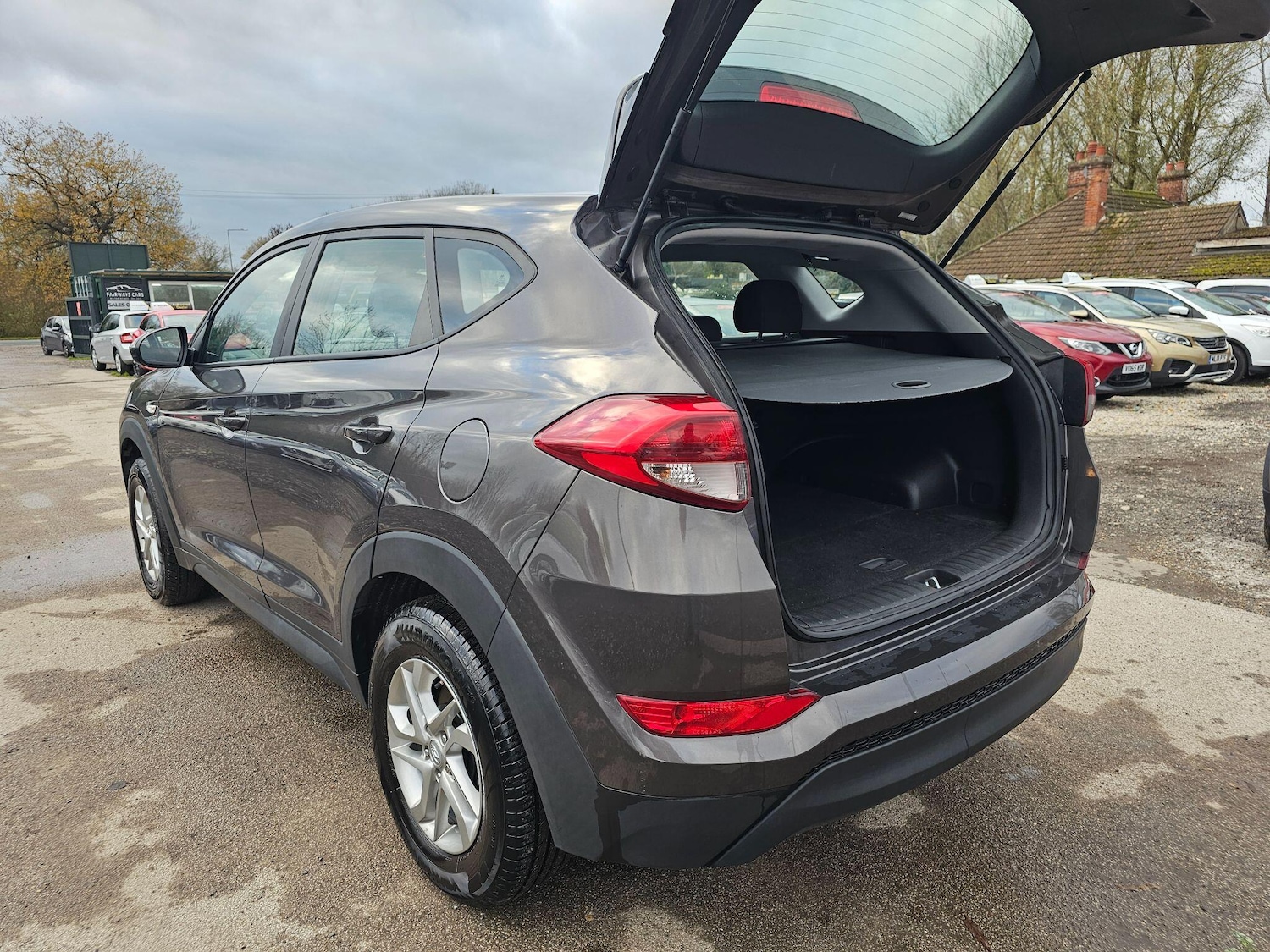 Used Hyundai TUCSON 2016 for sale - 76727598: Photo 10