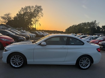 Used BMW 2 Series 2016 for sale - 79304160: Photo