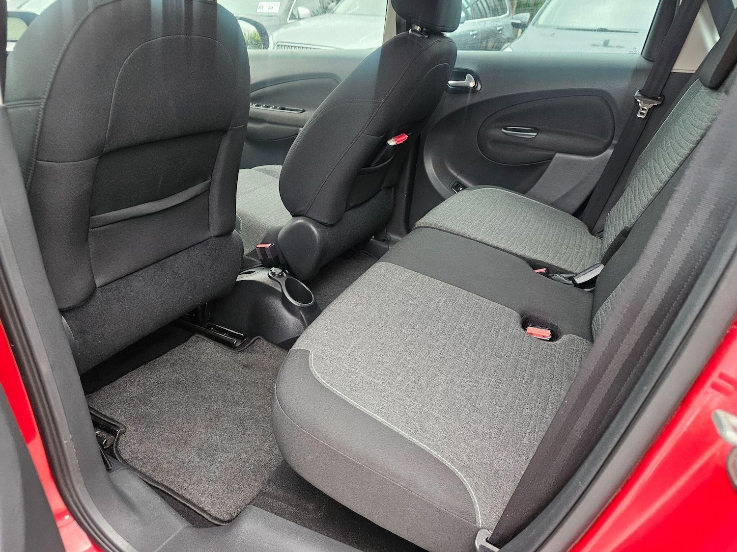 Used Citroen C3 Picasso 2016 for sale - 78047108: Photo 4