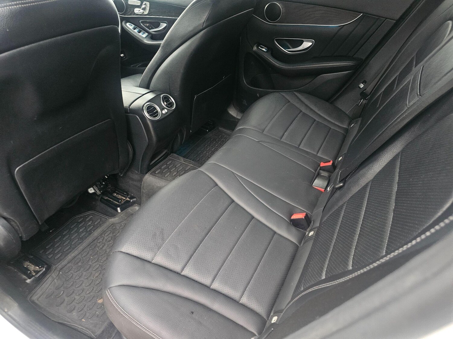 Used Mercedes-Benz GLC 2016 for sale - 76887435: Photo 42