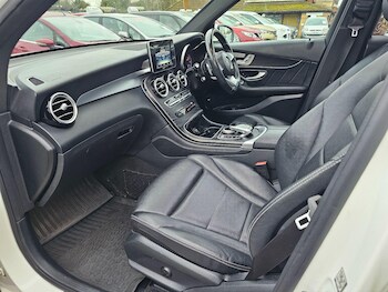 Used Mercedes-Benz GLC 2016 for sale - 76887435: Photo