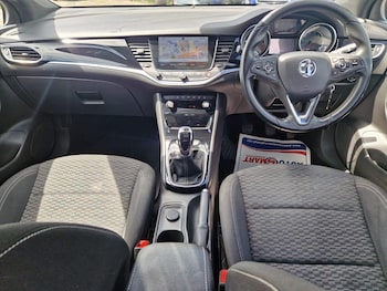 Used Vauxhall Astra 2017 for sale - 78923136: Photo