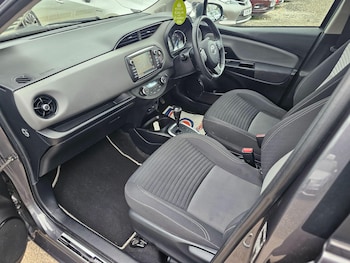 Used Toyota Yaris 2018 for sale - 78170195: Photo