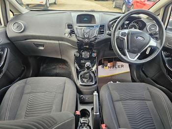 Used Ford Fiesta 2015 for sale - 74798874: Photo