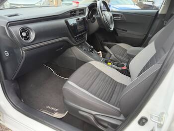Used Toyota Auris 2018 for sale - 79635171: Photo