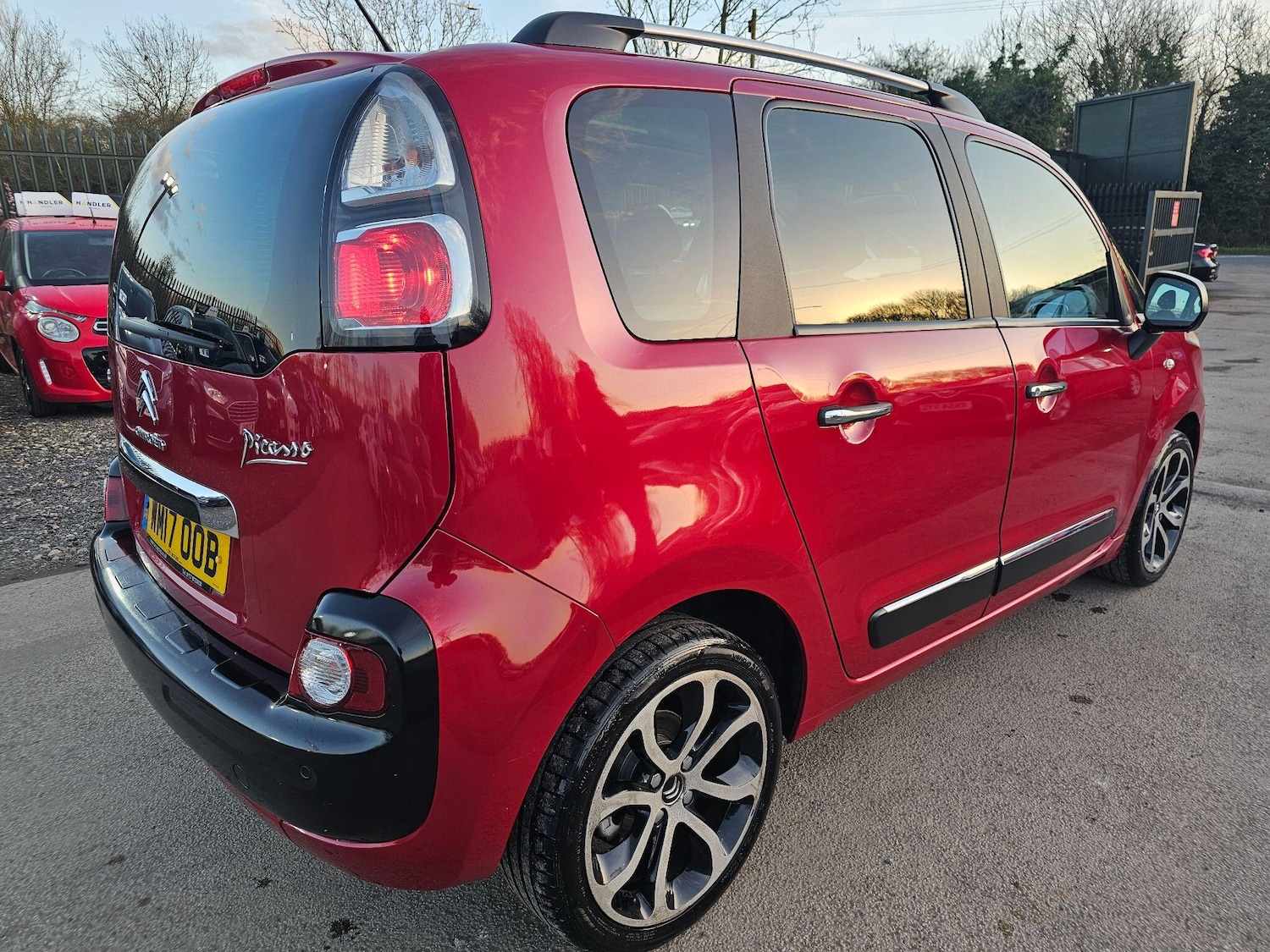 Used Citroen C3 Picasso 2017 for sale - 77838629: Photo 12