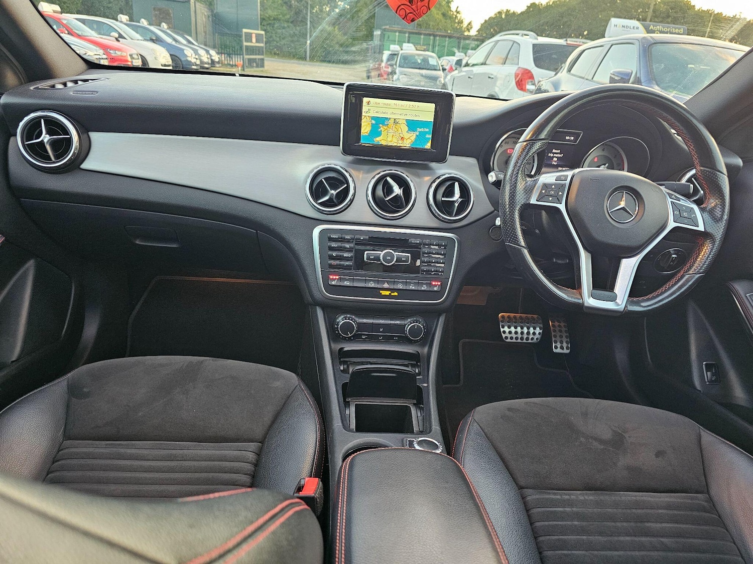 Used Mercedes-Benz GLA 2015 for sale - 76899349: Photo 3