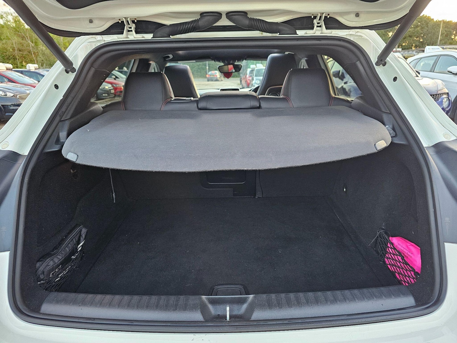 Used Mercedes-Benz GLA 2015 for sale - 76899349: Photo 33