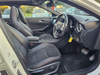 Used Mercedes-Benz GLA 2015 for sale - 76899349: Photo