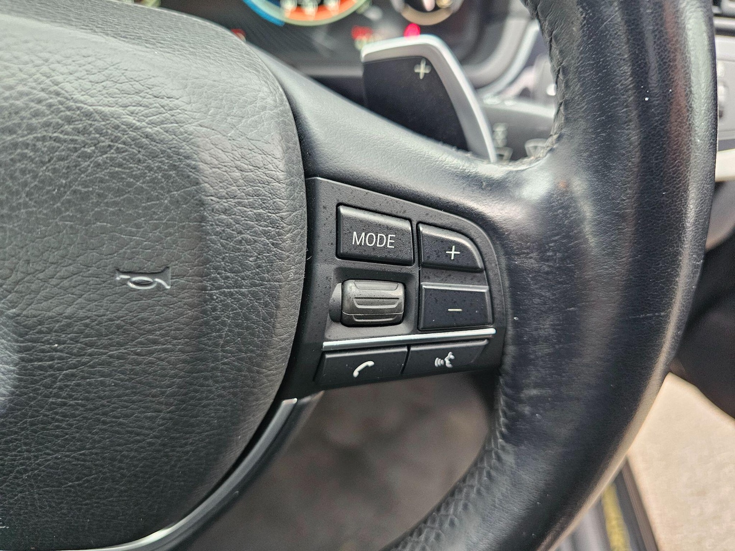 Used BMW 5 Series 2014 for sale - 77131792: Photo 23