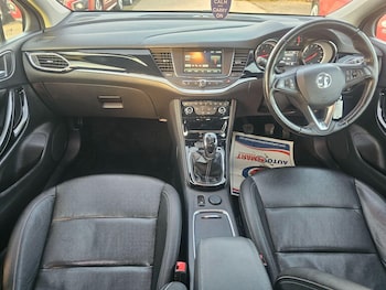 Used Vauxhall Astra 2017 for sale - 77657544: Photo