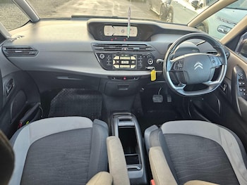 Used Citroen C4 Grand Picasso 2014 for sale - 77215860: Photo