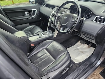 Used Land Rover Discovery Sport 2016 for sale - 77425863: Photo