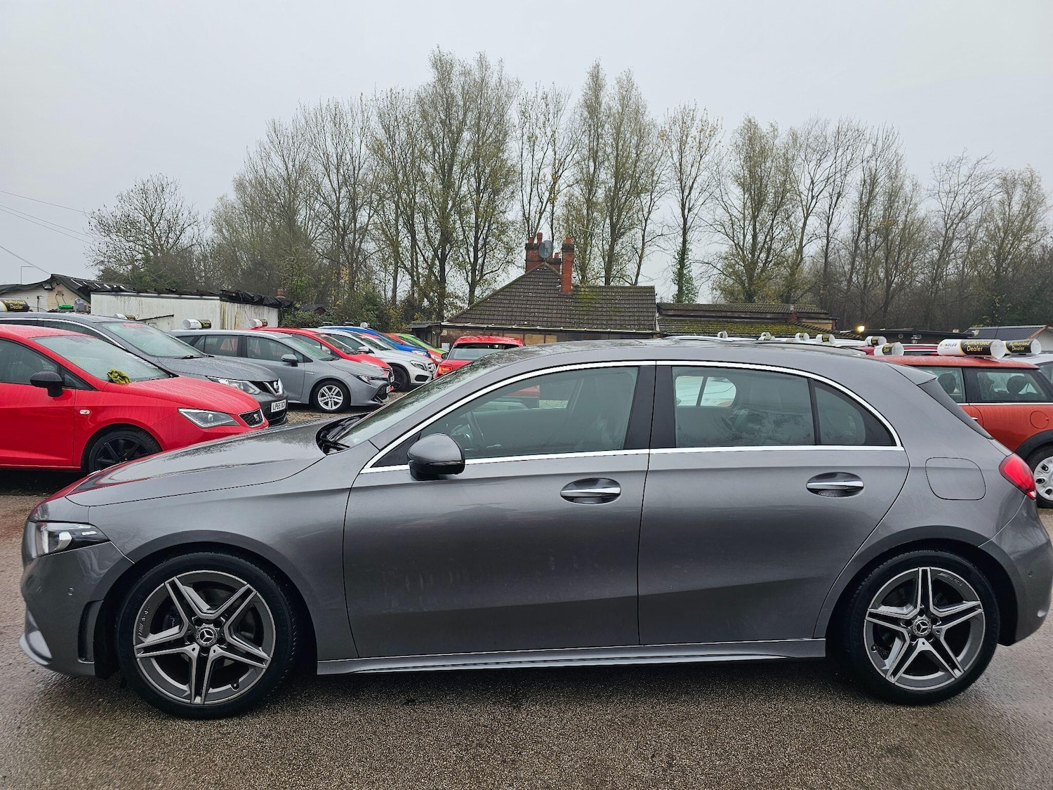 Used Mercedes-Benz A-Class 2018 for sale - 76572272: Photo 2