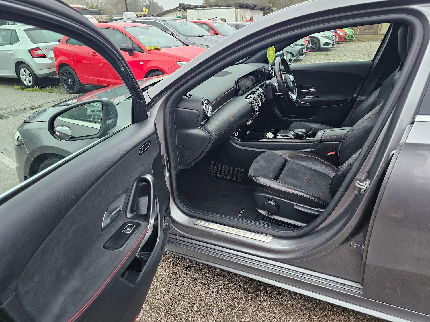 Used Mercedes-Benz A-Class 2018 for sale - 76572272: Photo 42