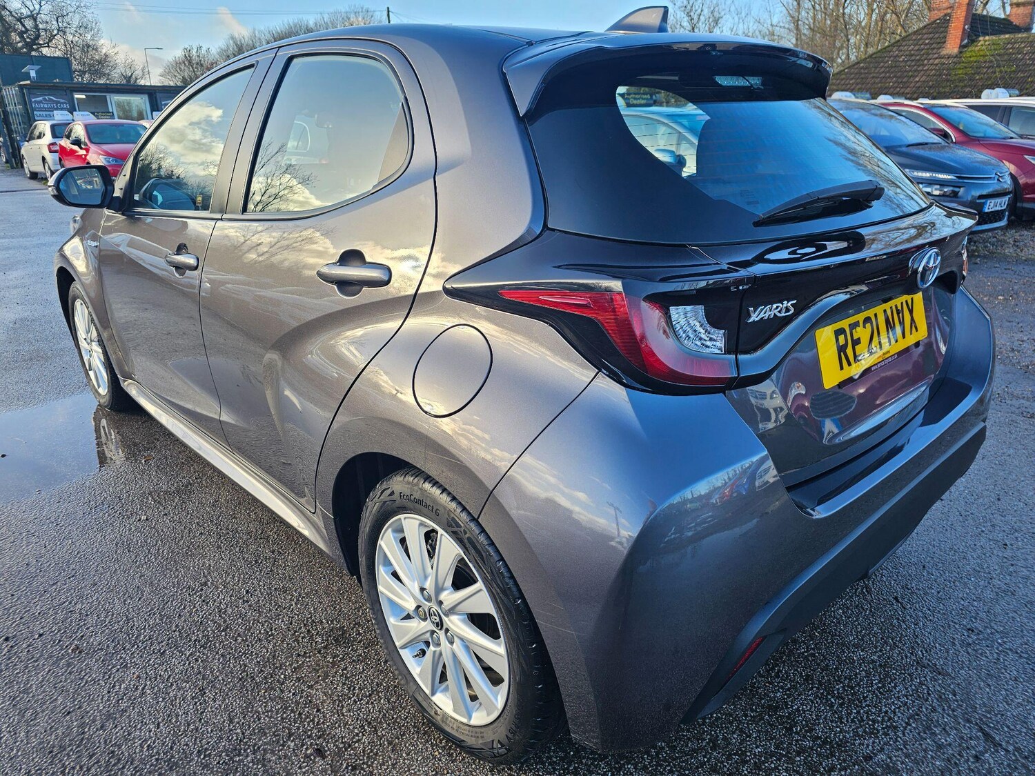 Used Toyota Yaris 2021 for sale - 76887229: Photo 10