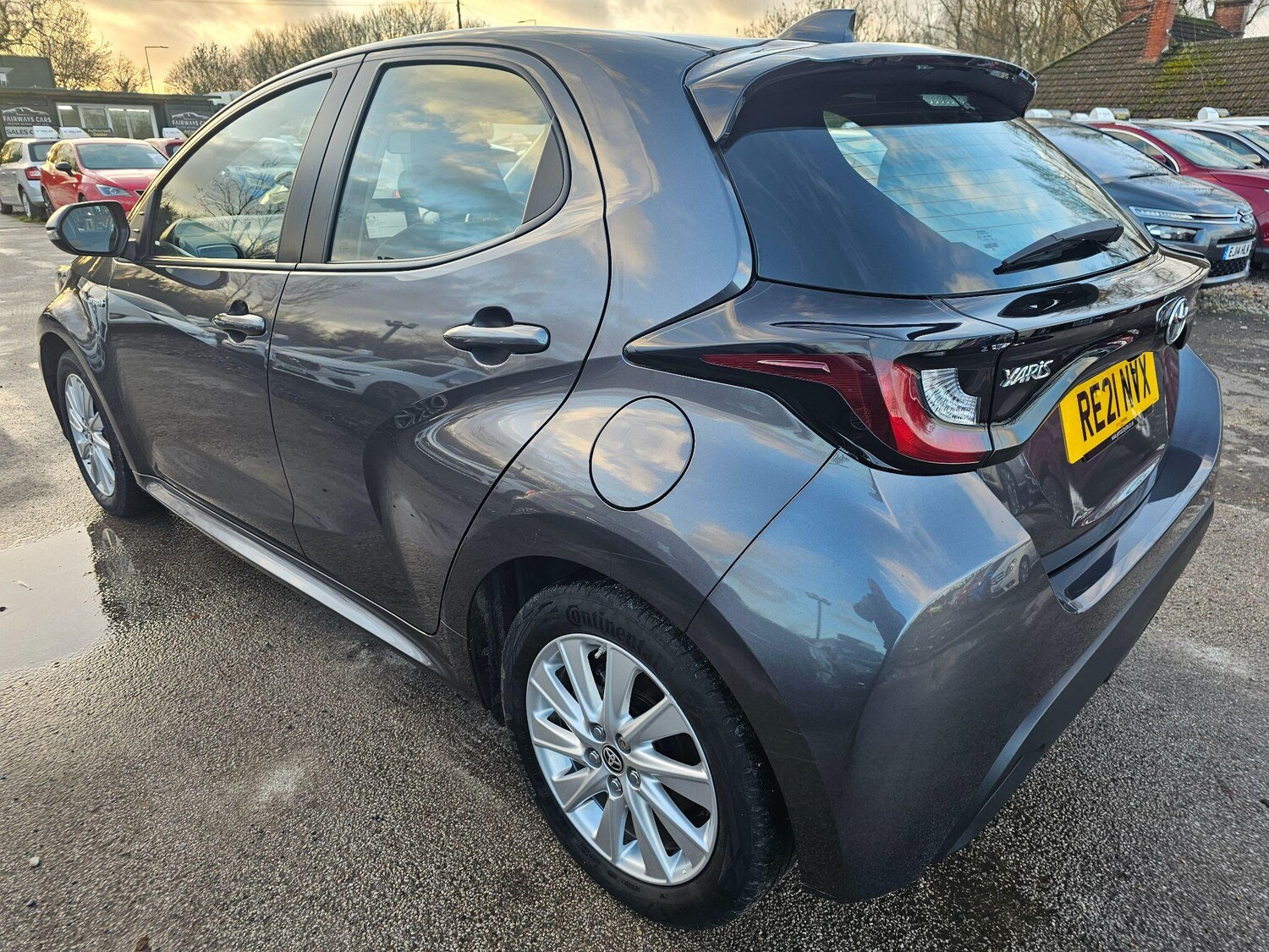 Used Toyota Yaris 2021 for sale - 76887229: Photo 37