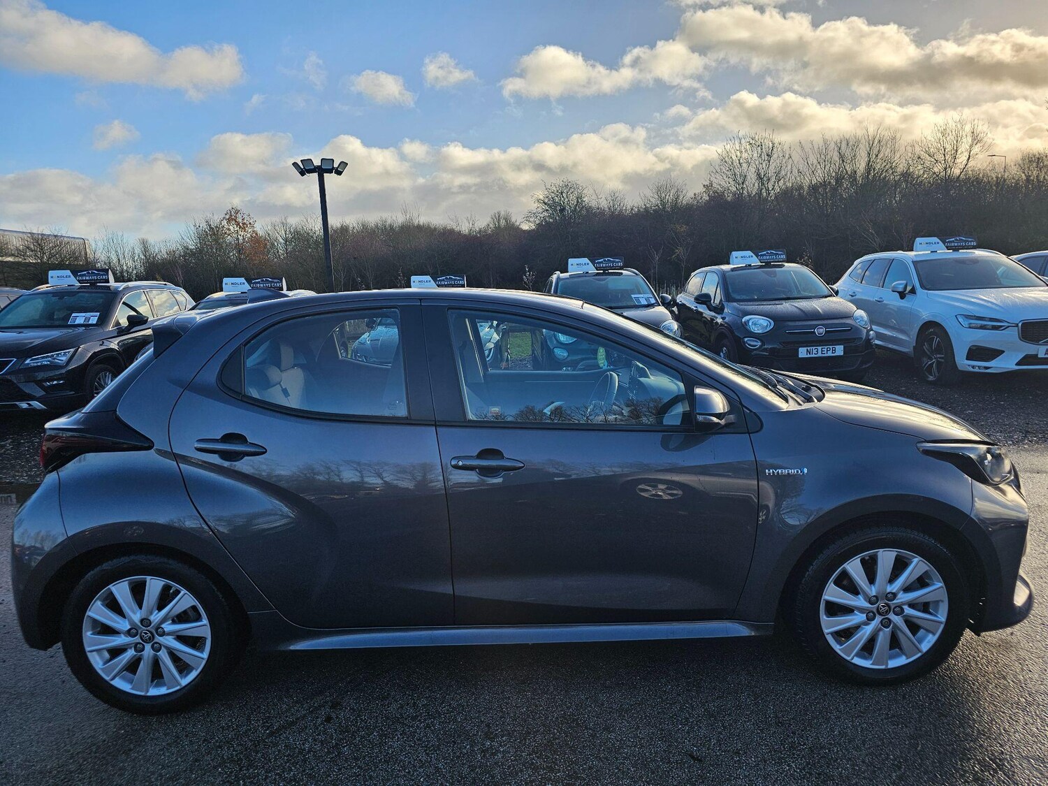 Used Toyota Yaris 2021 for sale - 76887229: Photo 7